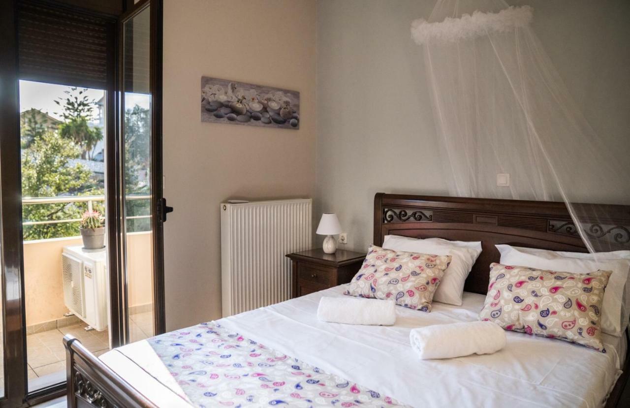 Nikol Apartment Аргостолион Екстериор снимка