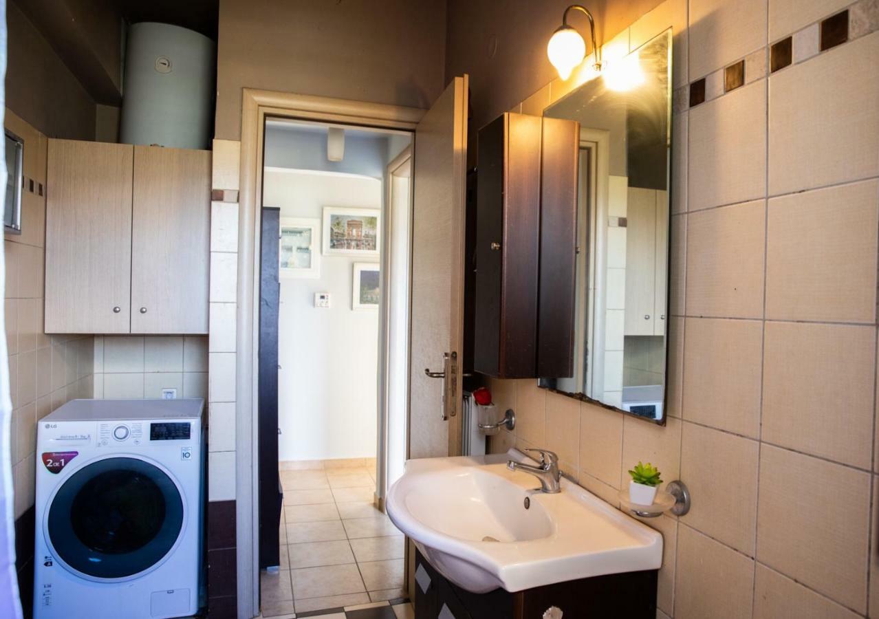Nikol Apartment Аргостолион Екстериор снимка